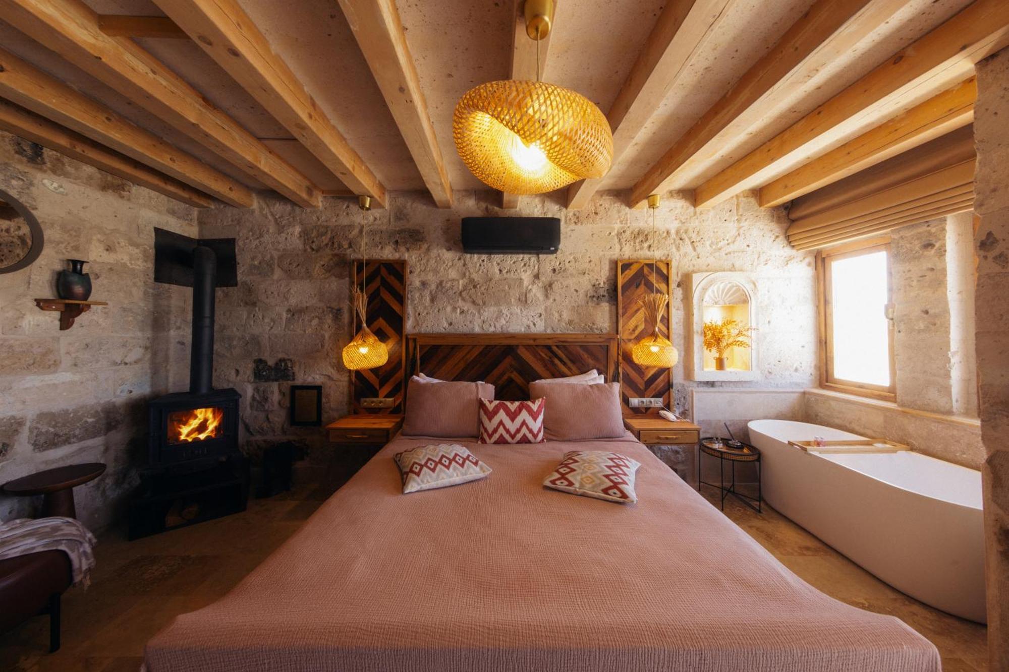 Azure Cave Suites - Cappadocia Göreme Kültér fotó